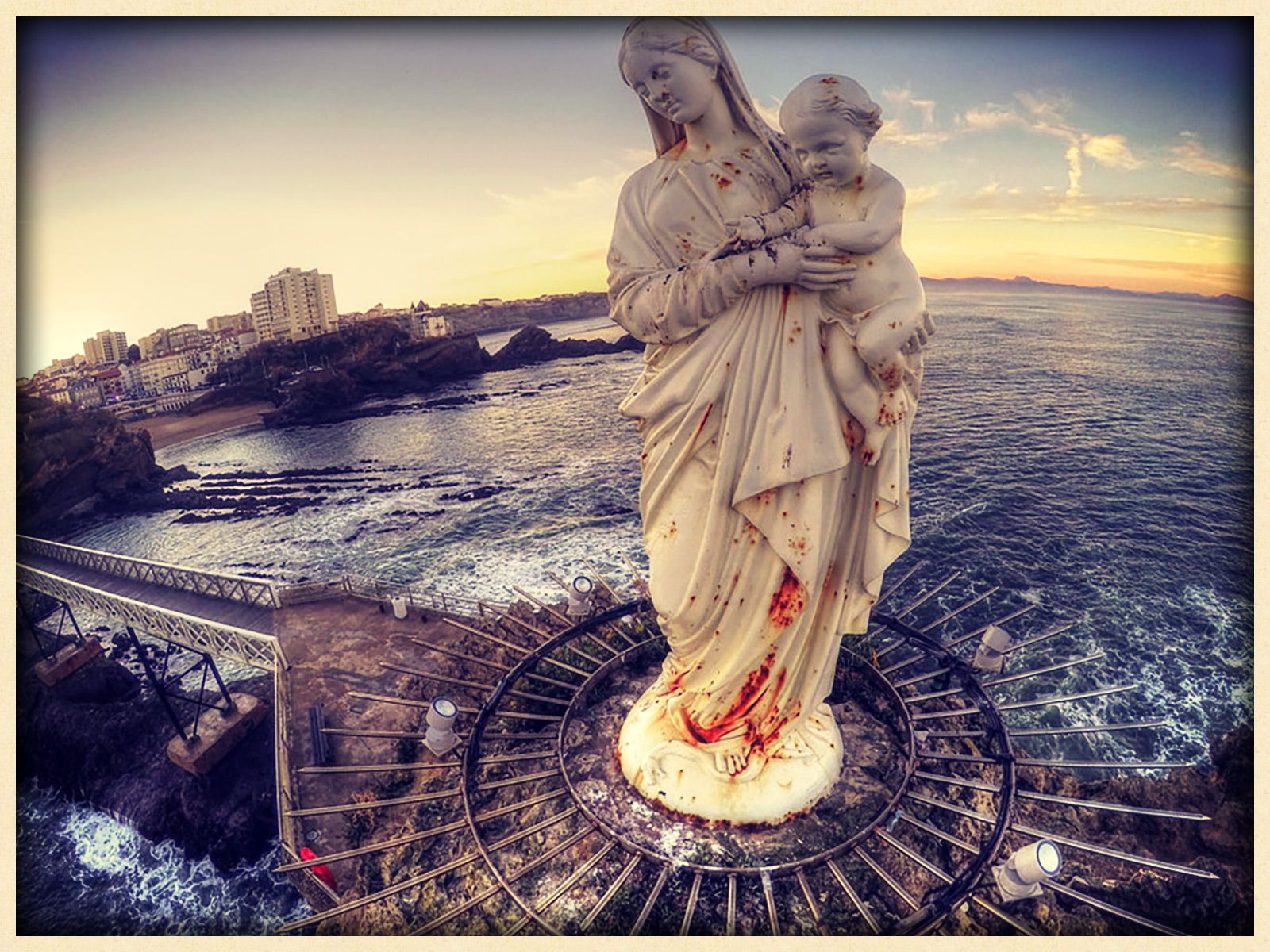 Rocher de la Vierge - Biarritz